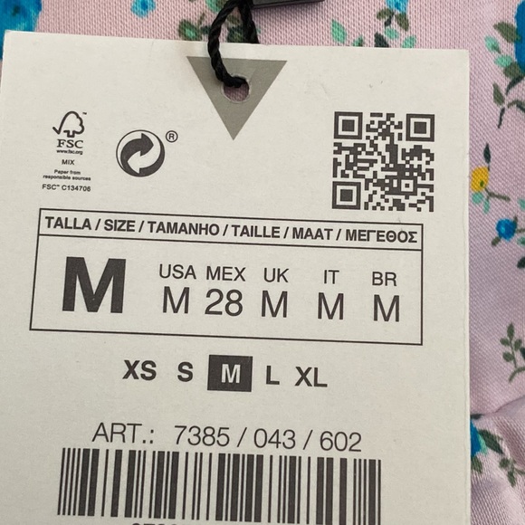 NWT. Zara Light Mauve Floral Print Satin Effect High-Waisted Mini Skirt. Size M. - Picture 7 of 10